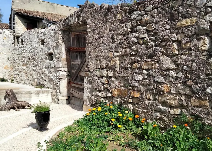 Гостевой дом La Grange De Sabatas