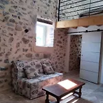 Guest house La Grange De Sabatas 3*