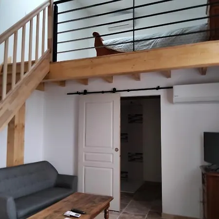 La Grange De Sabatas Guest house *